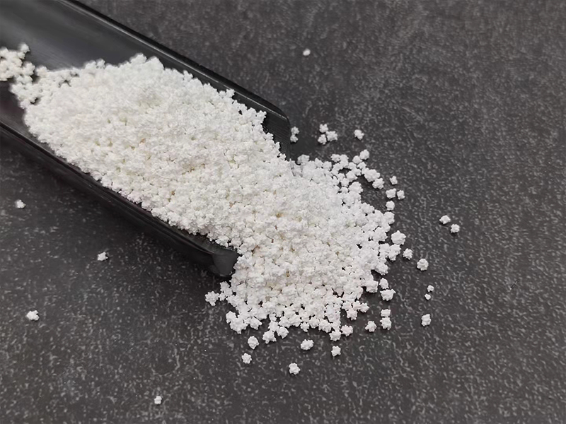 无水刺球氯化钙